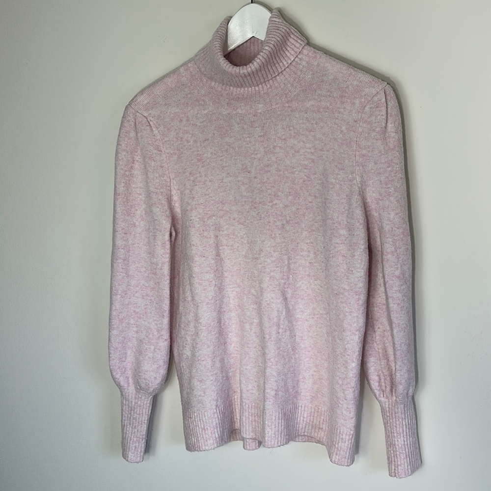 Women’s J Crew Turtleneck wool blended Sweater Size medium